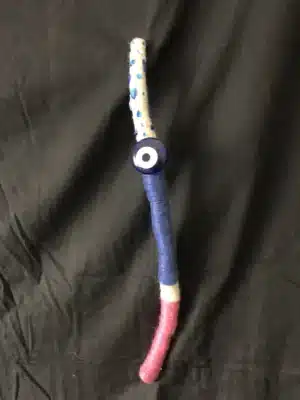 Cuerda azul y cristal